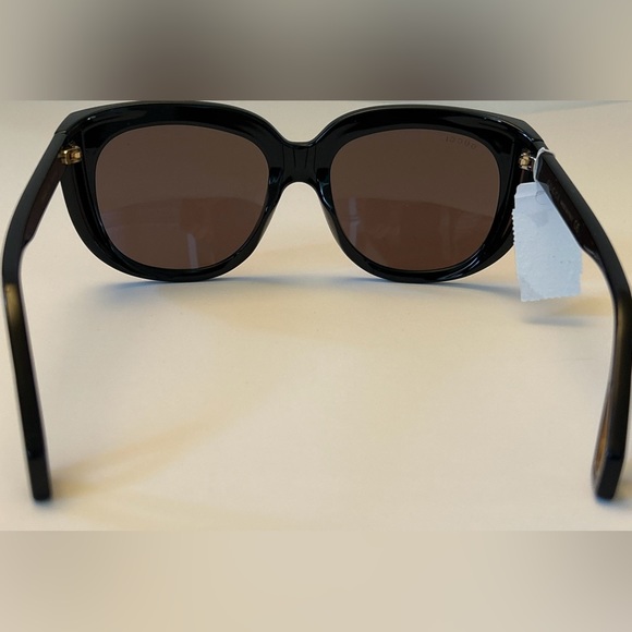 New Gucci sunglasses 90$ for each - Picture 7 of 9
